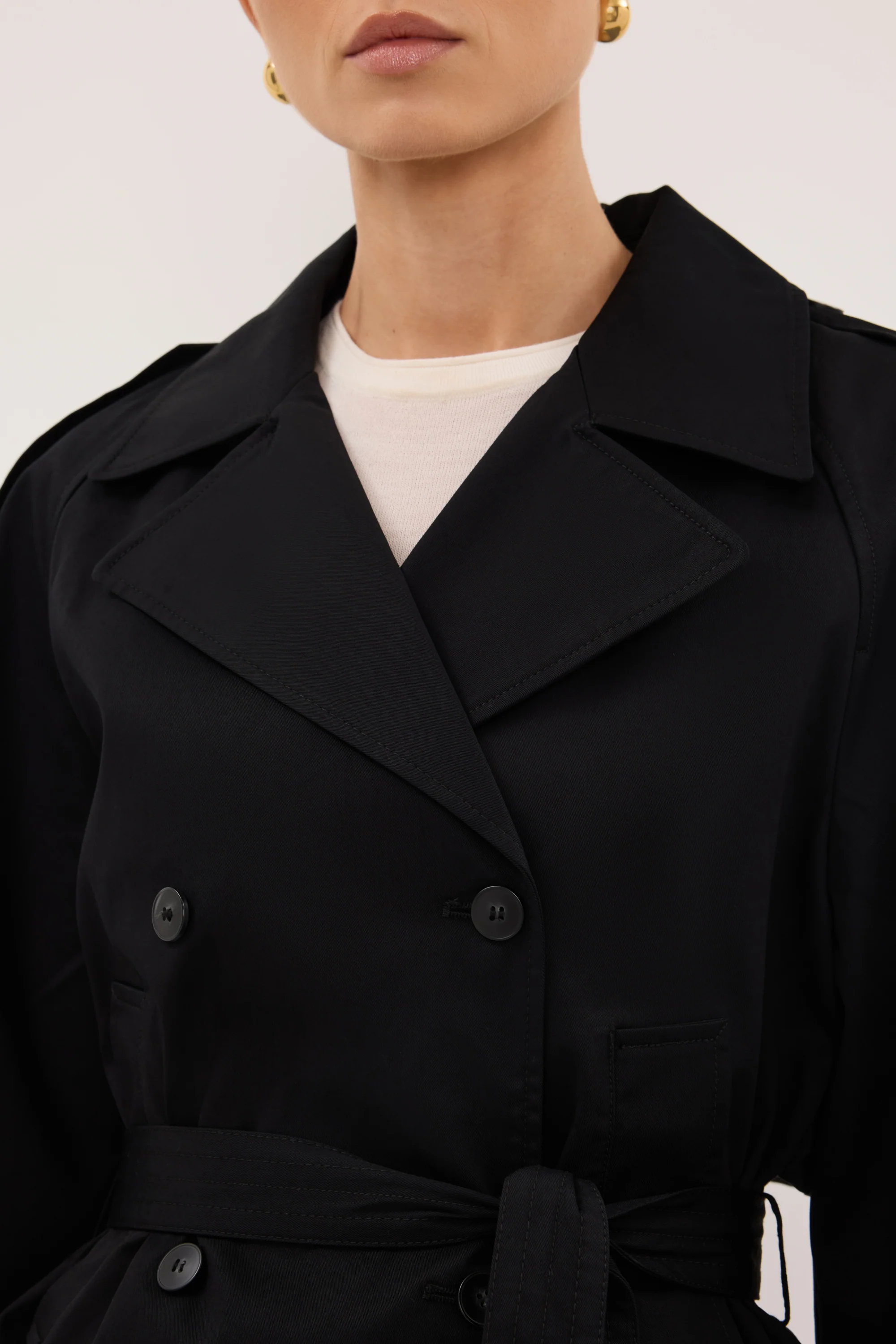 GABRIEL BLACK CROPPED TRENCH COAT - Image 5