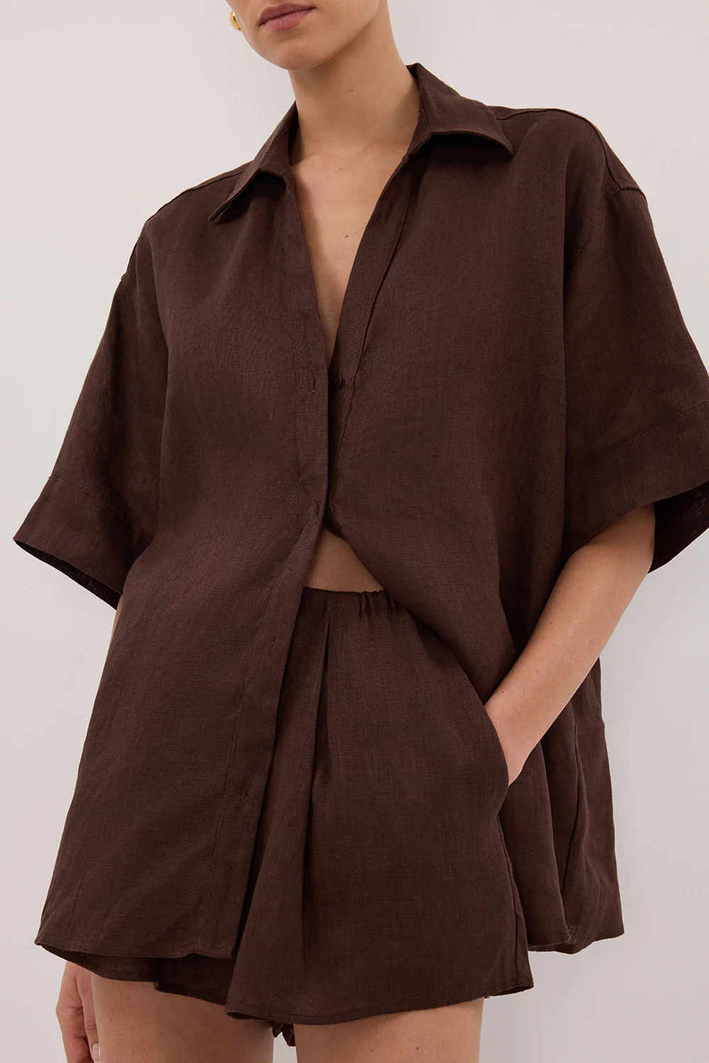 HELENA COCOA LINEN SHORT - Image 5
