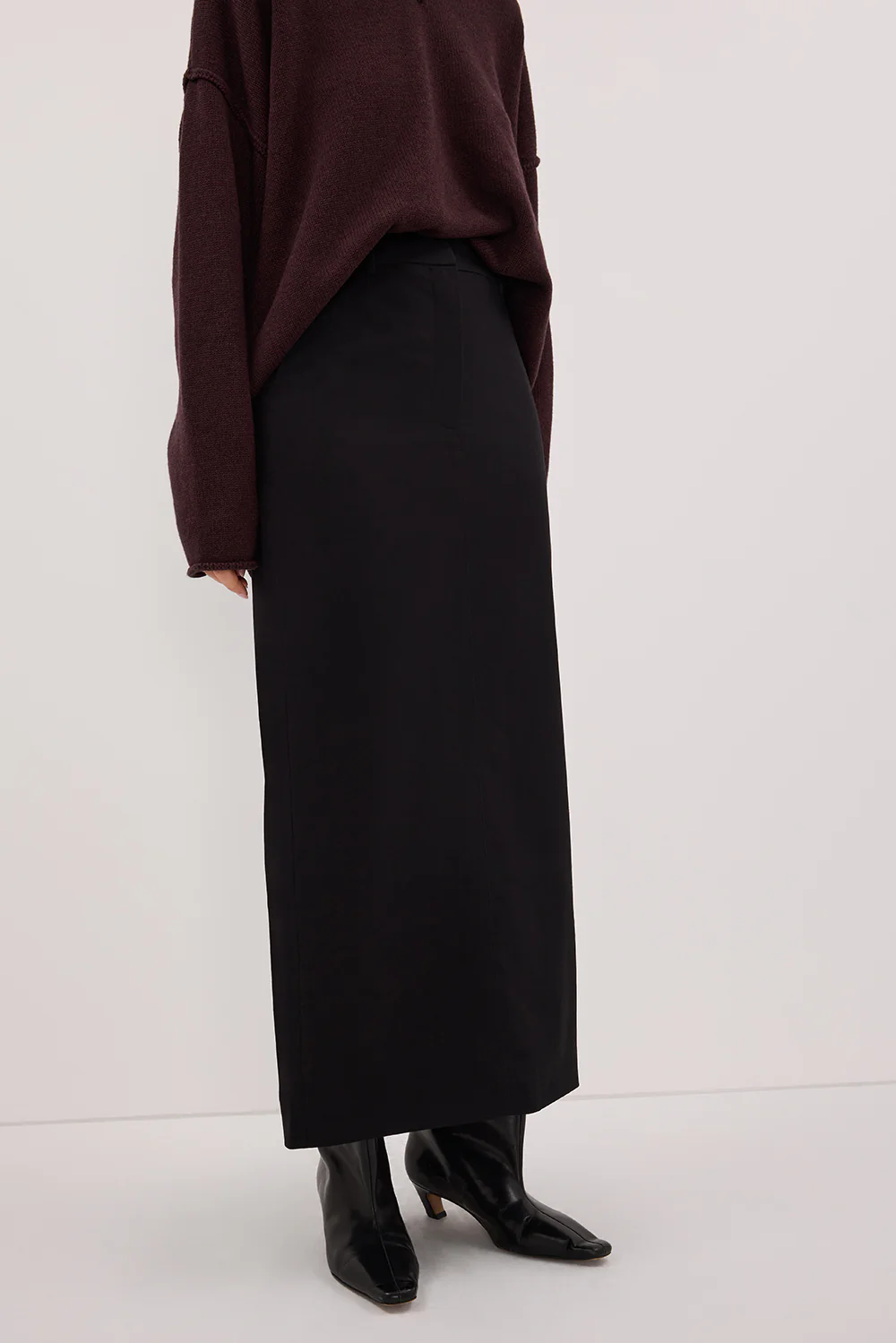 LIZA BLACK TAILORED MIDI SKIRT - Image 5