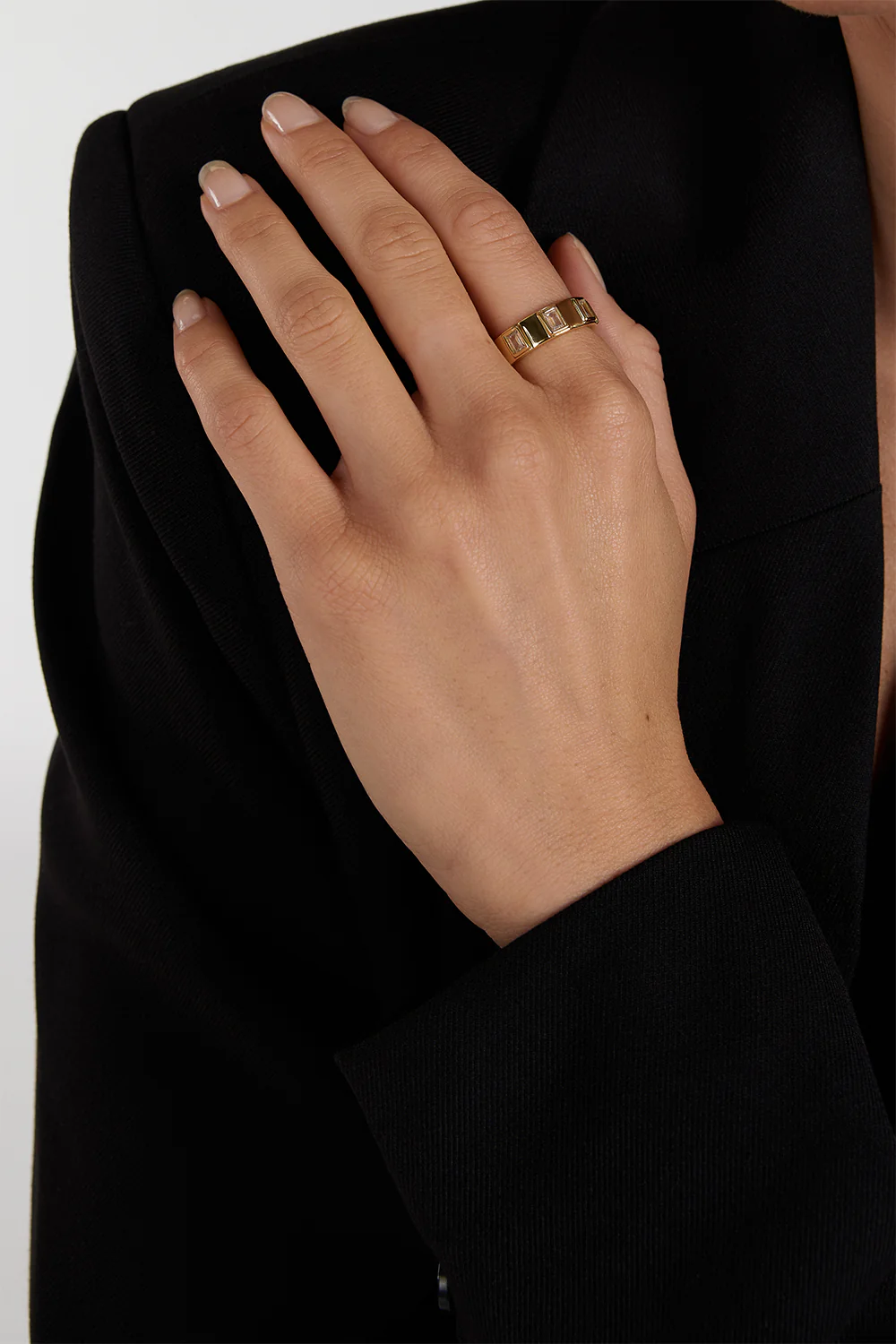 MÉGA CHAMBERS GOLD RING - Image 2