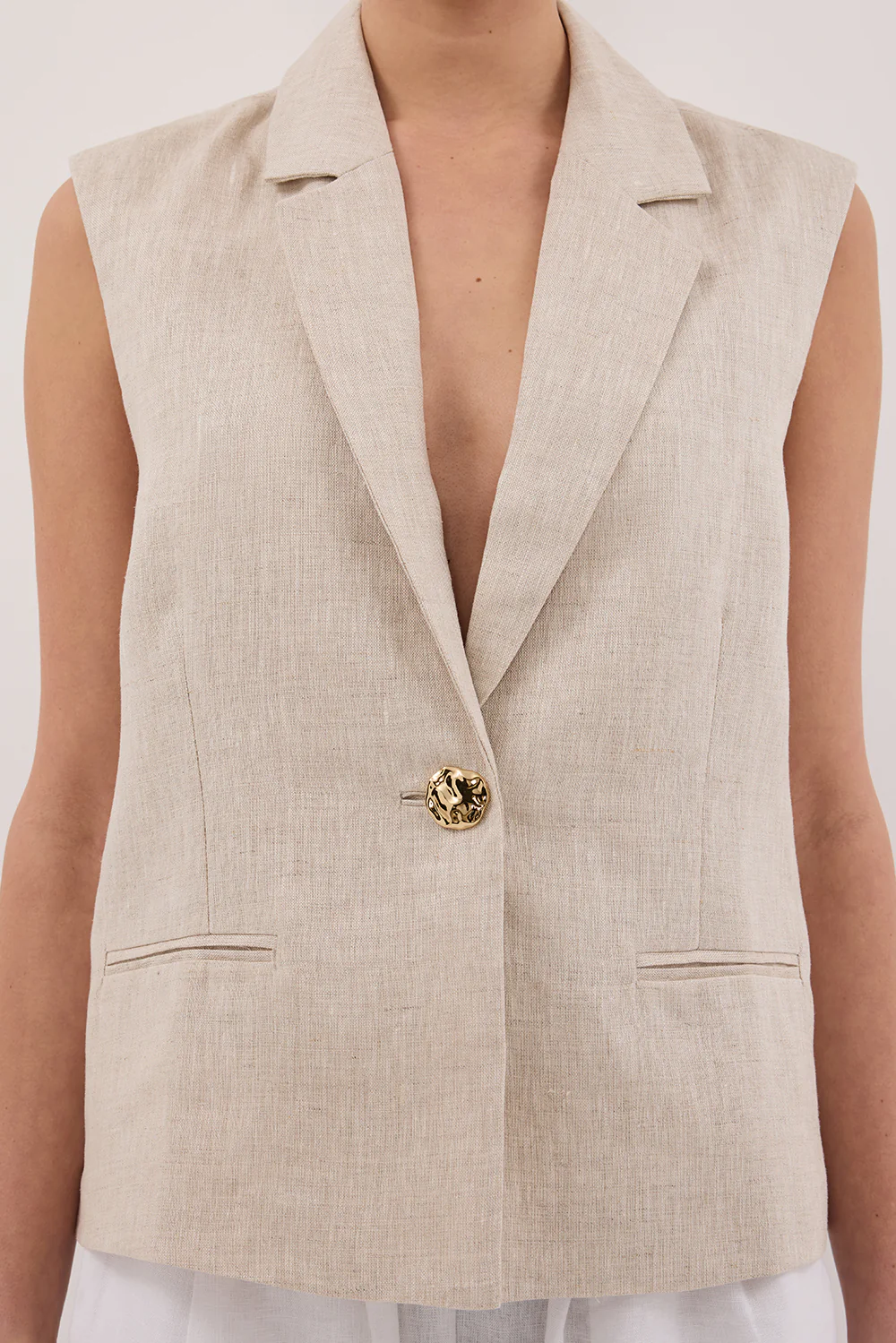 SELAH NATURAL LINEN SLEEVELESS VEST - Image 5