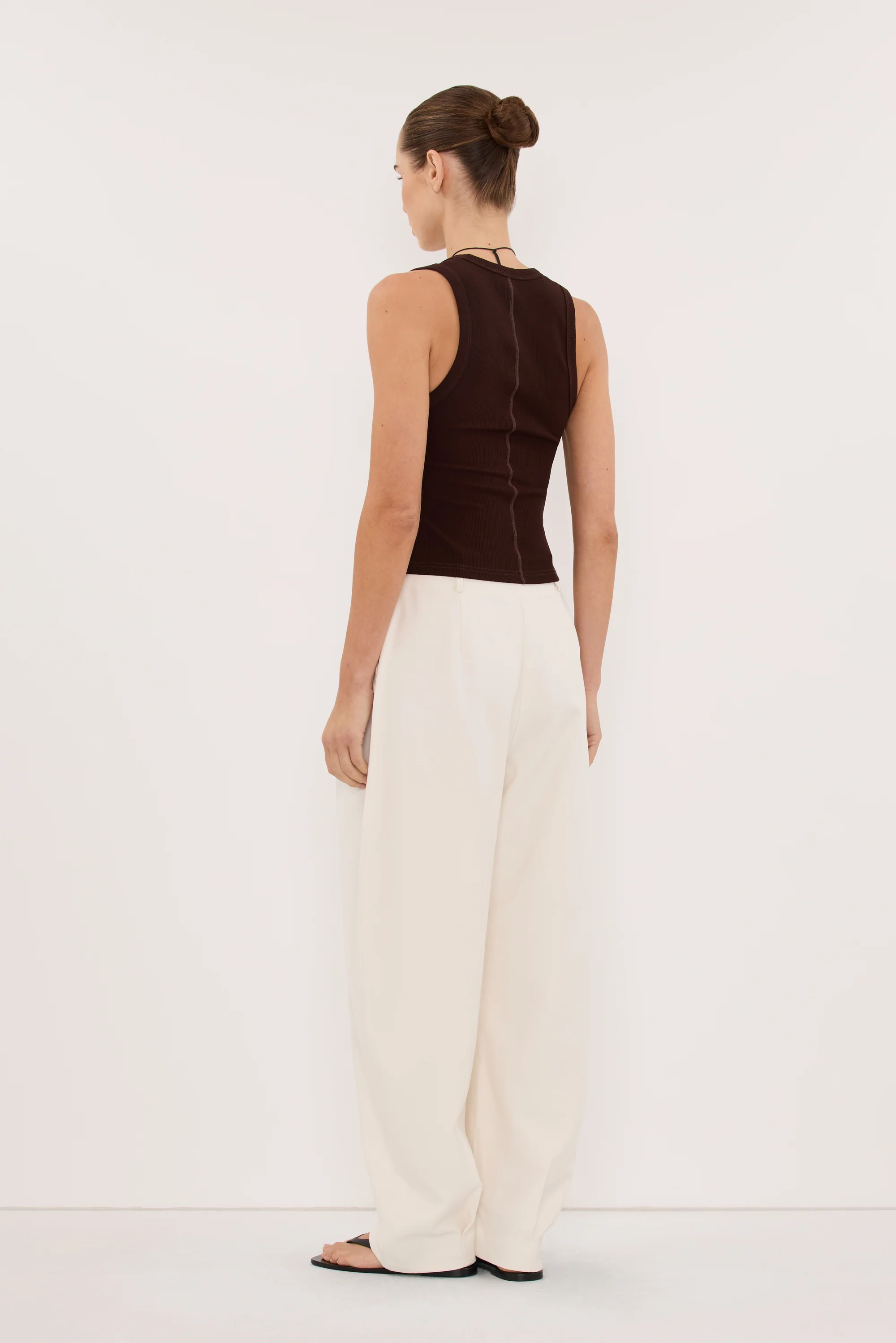 YASMIN BURNT CHOC SLEEVELESS KNIT TANK - Image 4